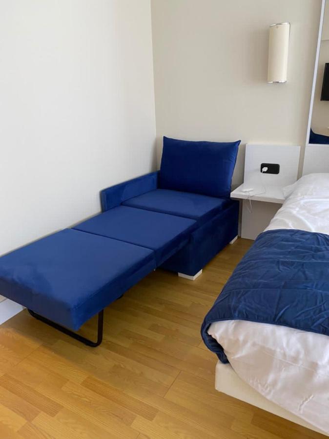 Orbi City Lux Apartment Batoemi Buitenkant foto