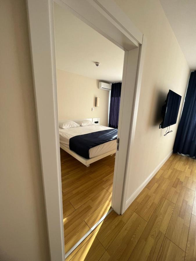 Orbi City Lux Apartment Batoemi Buitenkant foto