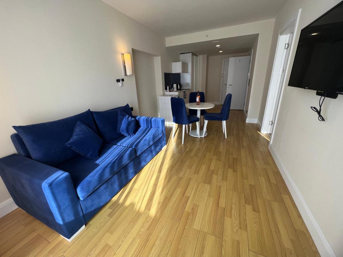 Orbi City Lux Apartment Batoemi Buitenkant foto