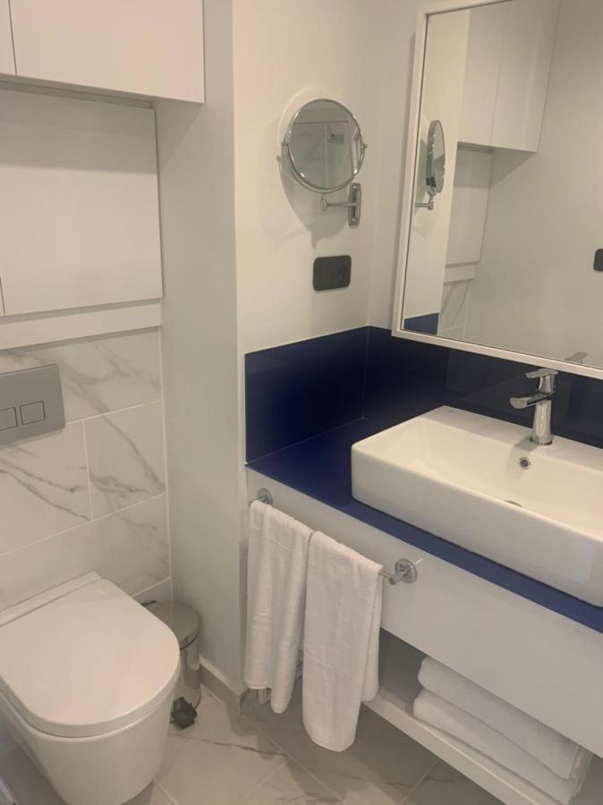 Orbi City Lux Apartment Batoemi Buitenkant foto